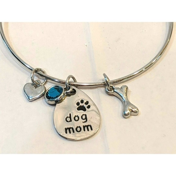Dog Mom Pet Bracelet Dangle Charms Gift Heart Bone - Picture 1 of 3